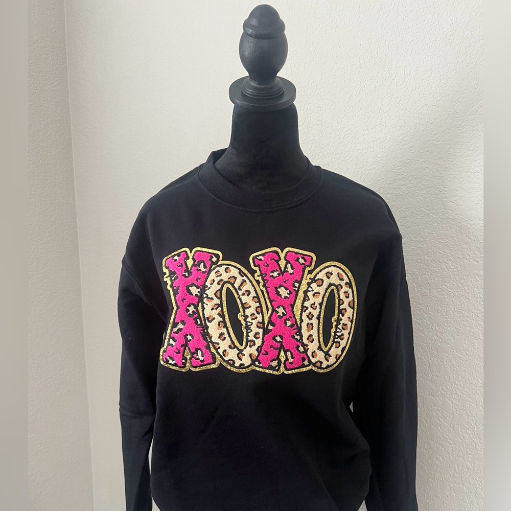 Brand new valentines crew